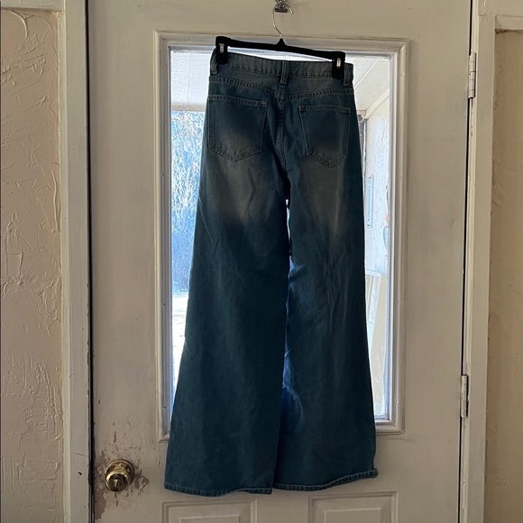 SHEIN Light Blue Denim Jeans - Picture 2 of 3